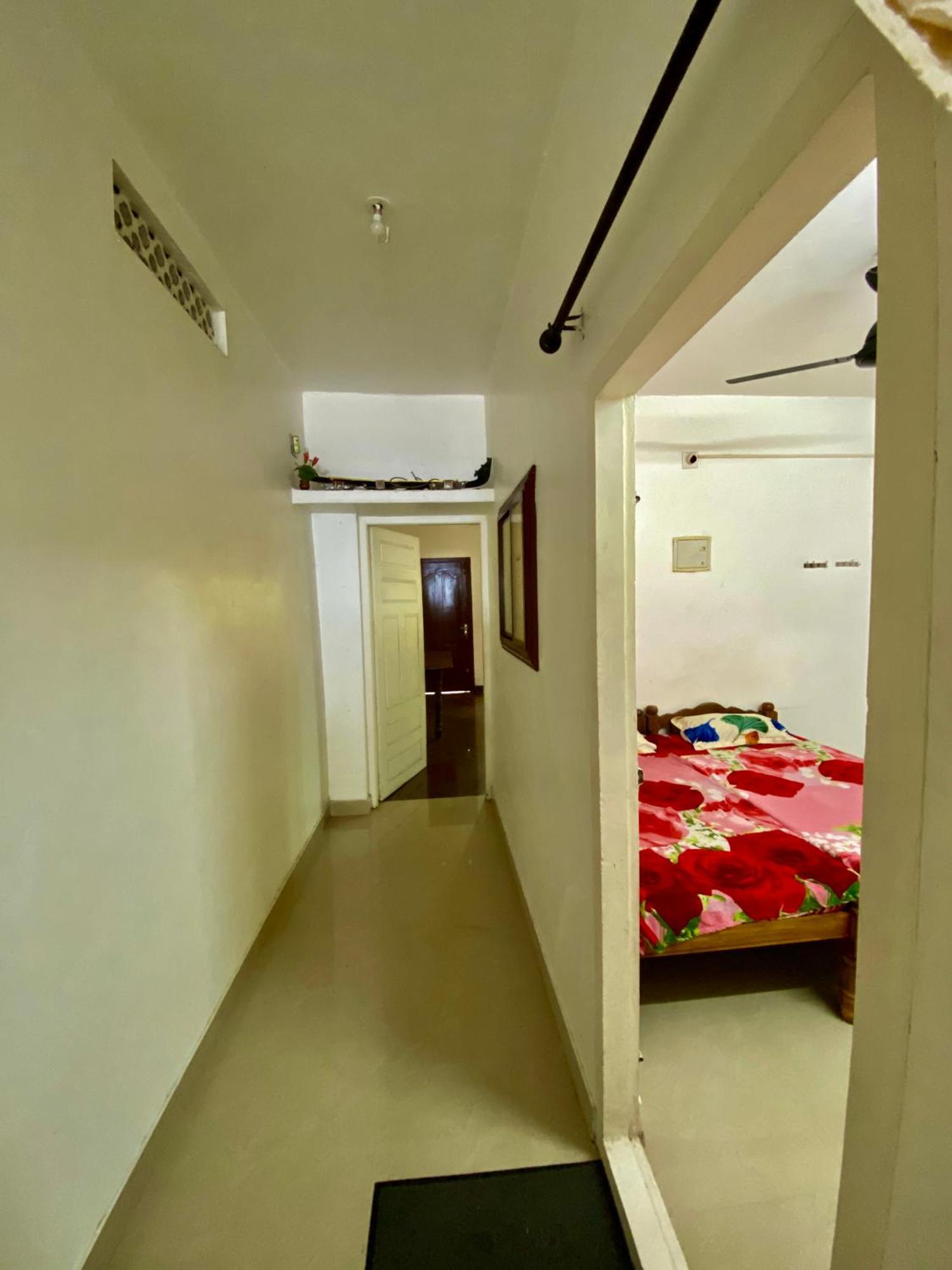 Rajatheeram Beach Homestay & Backwater Cruise Alleppey Alappuzha Exterior photo
