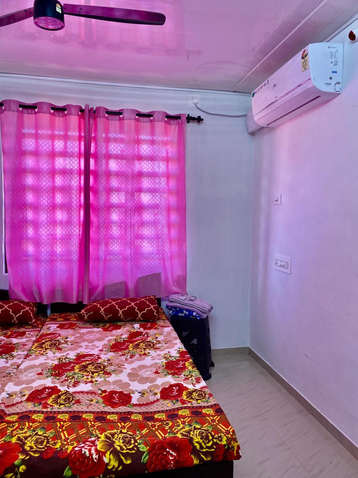 Rajatheeram Beach Homestay & Backwater Cruise Alleppey Alappuzha Exterior photo