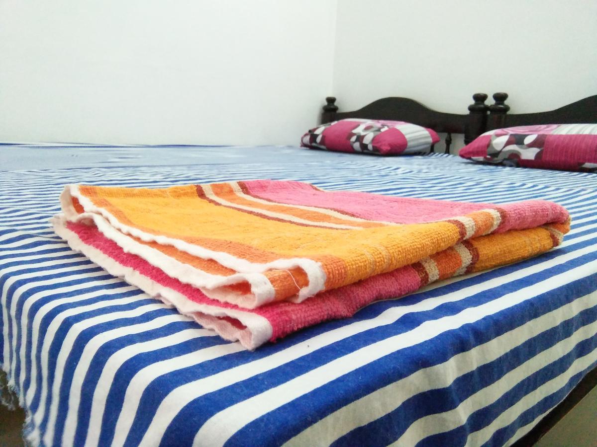 Rajatheeram Beach Homestay & Backwater Cruise Alleppey Alappuzha Exterior photo